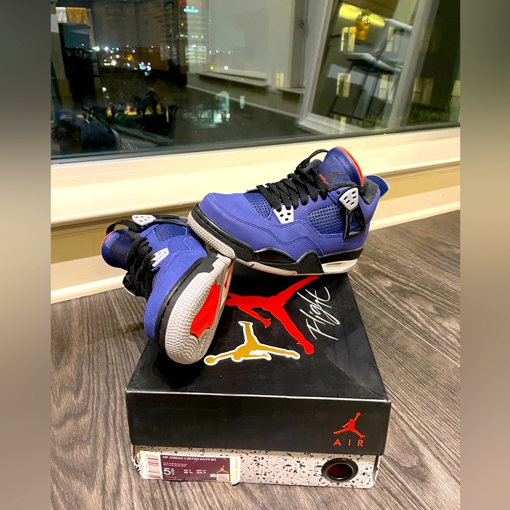 Jordan Retro 4